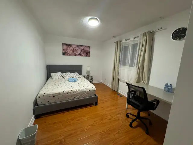 Room For Rent in Room Rentals & Roommates in City of Toronto - Image 6
