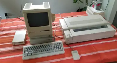 Apple Macintosh Plus Computer System, View more