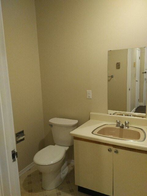 ORILLIA - Large One Bedroom Apartment for Rent in Long Term Rentals in Barrie - Image 4