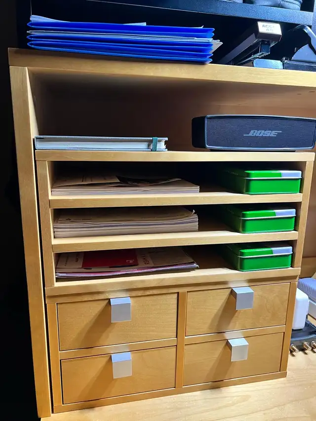 Wooden Desk & Adjustable Bookshelf in Desks in City of Toronto - Image 5