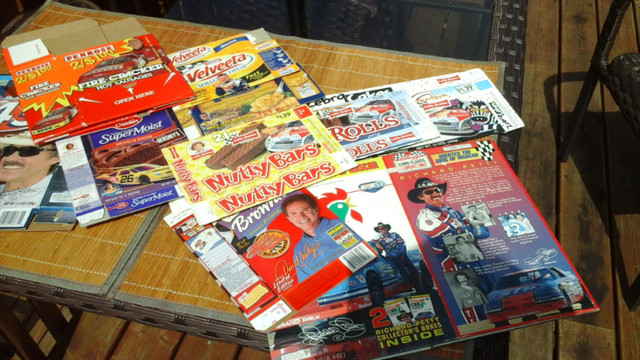 Nascar Oddball Items (U.S. Kellogg's, Nabisco cereal boxes, etc) in Arts & Collectibles in Bedford