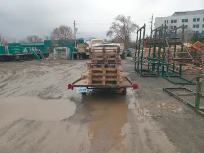 I'm selling a used 7x5 flat trailer, perfect for hauling various loads. This trailer has seen some u...