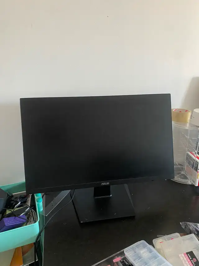 ASUS computer/PC monitor in Desktop Computers in City of Toronto - Image 2