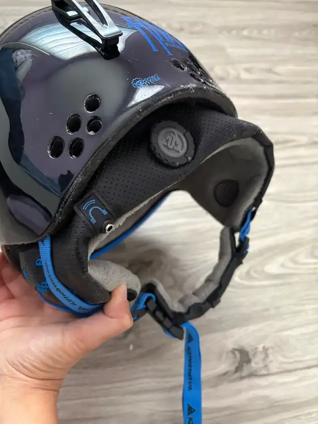 K2 rival pro snowboard ski helmet adult casque sport (l/xl) in Snowboard in City of Montréal - Image 4