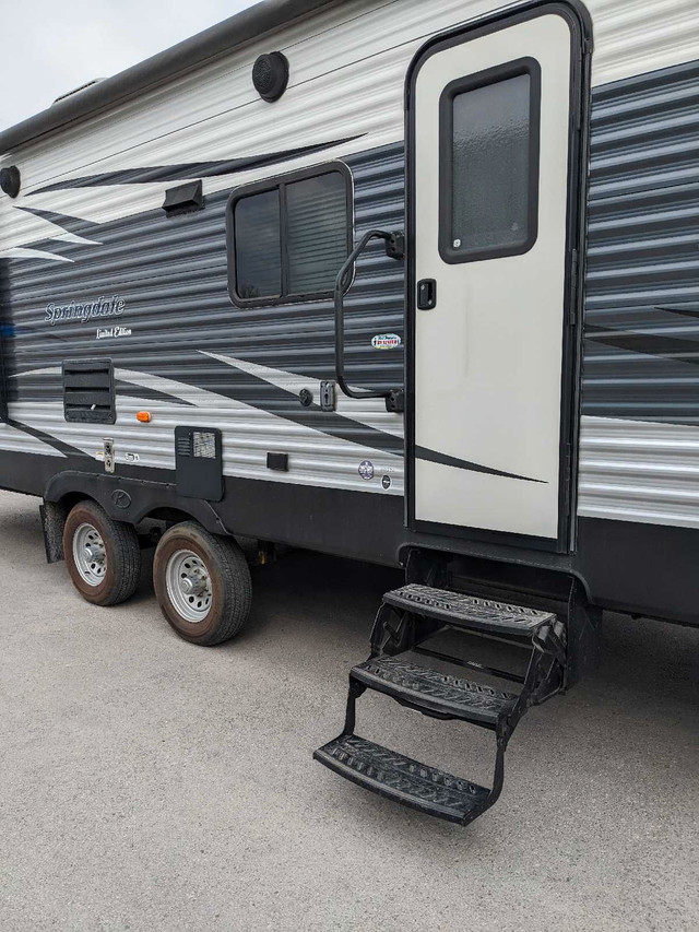 2016 Springdale Limited Edition  in Travel Trailers & Campers in Trenton - Image 3