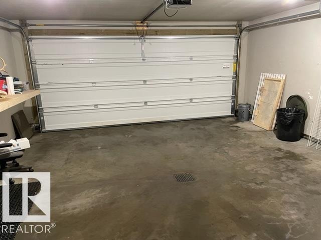 Modern & Upscale Townhome for Rent in Walker 4