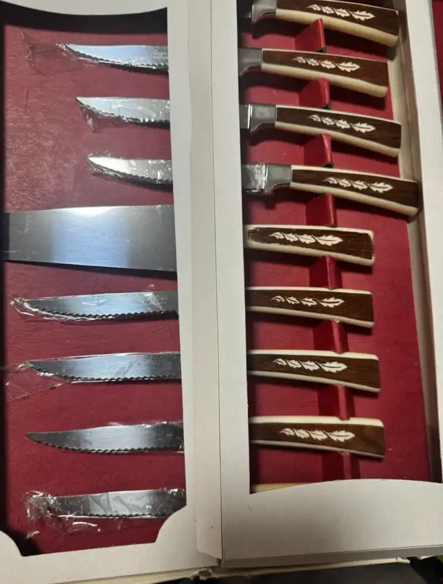Regent Sheffield Cutlery Set in Kitchen & Dining Wares in City of Toronto - Image 5