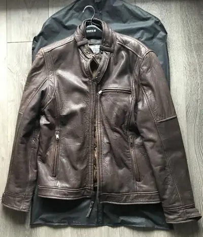 MANTEAU DE CUIR BRUN POUR HOMME / MEN'S BROWN LEATHER COAT, View more