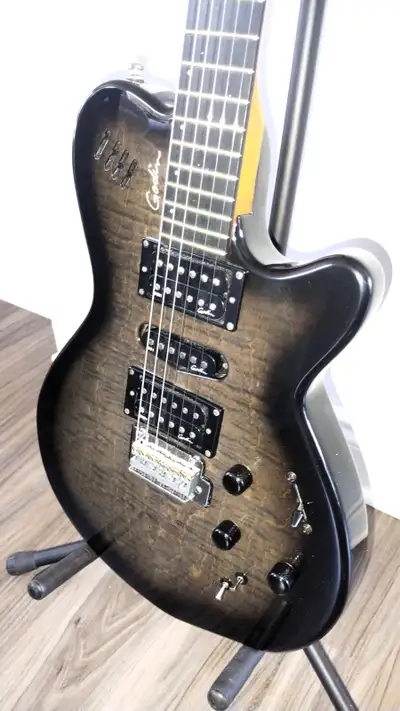 (FS/T) Godin XTSA + Roland GR-33 – Full Guitar Synth Setup, View more