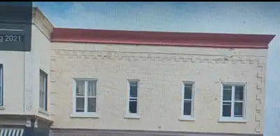 6 bedroom,1 bath  apartment for rent in petrolia,On!!!