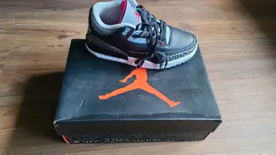 Jordan 3 Retro Black Cement, View more