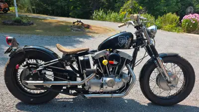 Freshly rebuilt kick only, right-side shift (heat cycled and run for break-in) 1971 883 in a 1972 fr...