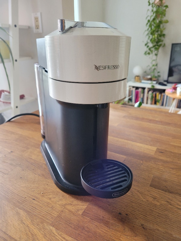 Machine a café nespresso Machines à café Ville de Montréal Kijiji