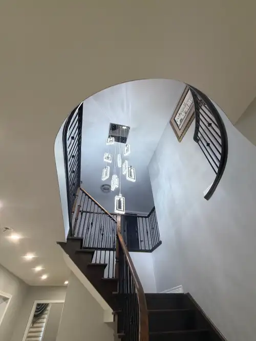 Spacious 4 Bedroom House for Rent – Brampton Major Intersection: Sandalwood Rd & Torbram Rd Monthly...