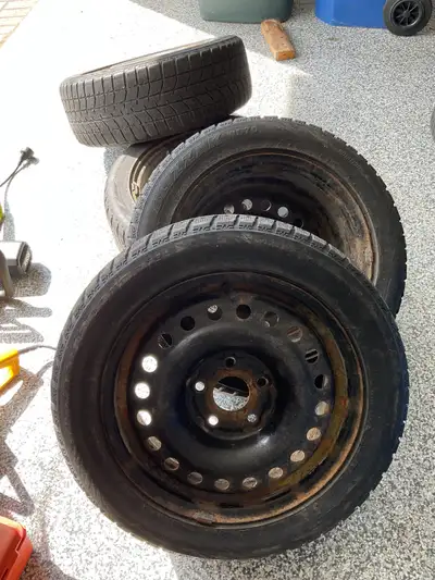 4 tires 205/55/R16