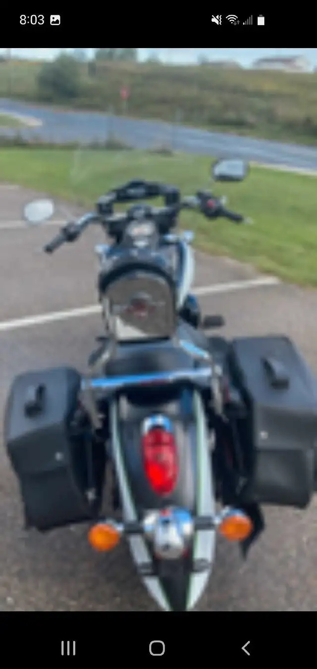 Motorcycle kawasaki 900 in Street, Cruisers & Choppers in Cape Breton - Image 4