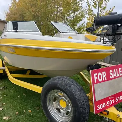 2012 Glastron GT 185 SKI/FISH, View more