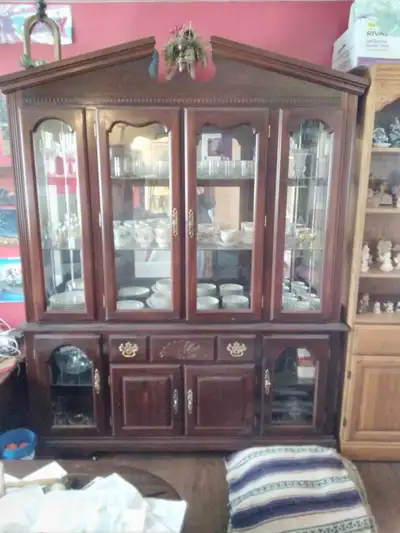 Very nice China Cabinet. $200obo Bring strong people to lift. I am unable to help.