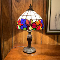 Stained Glass Lamp - Tiffany