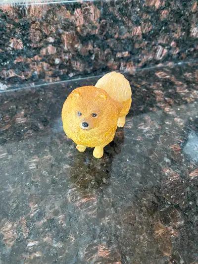 Small Pomeranian Statue, View more