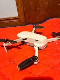 DJI MINI Se  drone Just new