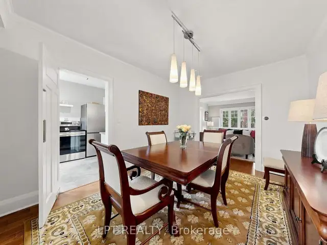 SOLID WOOD DINING TABLE, CHAIRS, HUTCH, SEATS 6-10 in Dining Tables & Sets in City of Toronto - Image 3