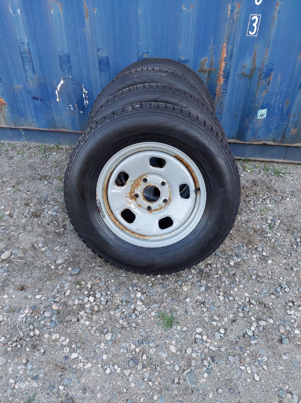 Ram 1500 17” Steel Wheels with Winter Tires Nokian Hakkapeliitta in Tires & Rims in Mission