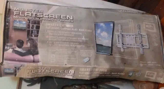 SAMSUNG 40" LED TV W/ ACCESSORIES in TVs in City of Montréal - Image 8