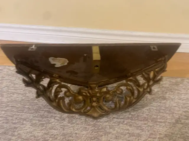 Wooden Wall Shelf in Home Décor & Accents in City of Toronto - Image 6
