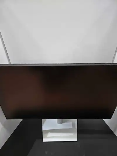 DELL P2425HE USB C Monitor, View more