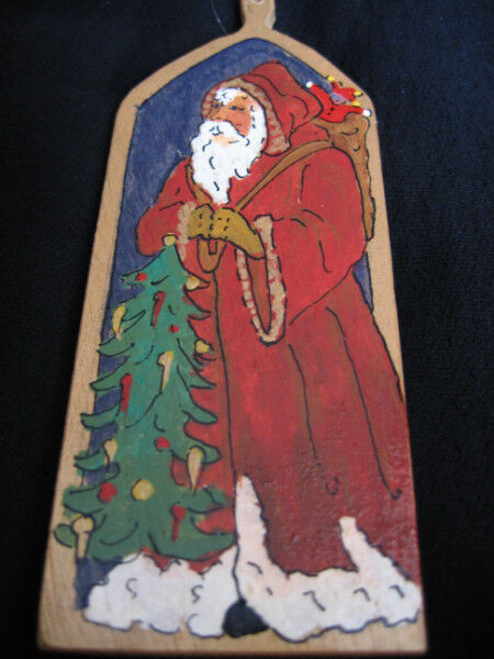 HAND CRAFTED SANTA ON A PLAQUE TREE ORNAMENTS in Arts & Collectibles in Hamilton - Image 3