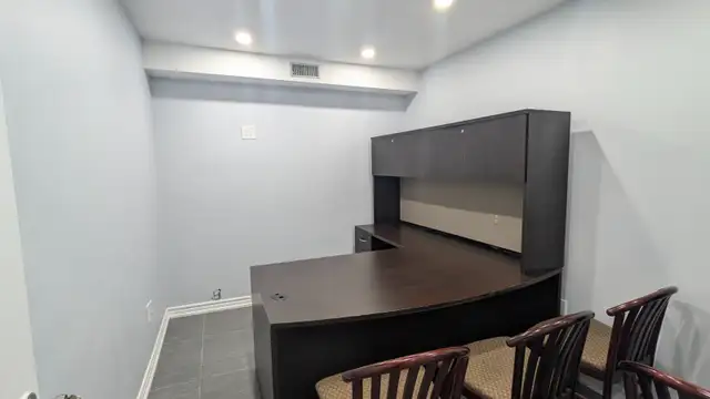 BEST PRICE LUXURY OFFICE FOR RENT & LEASE *PRIME LOCATION* in Commercial & Office Space for Rent in Mississauga / Peel Region - Image 7