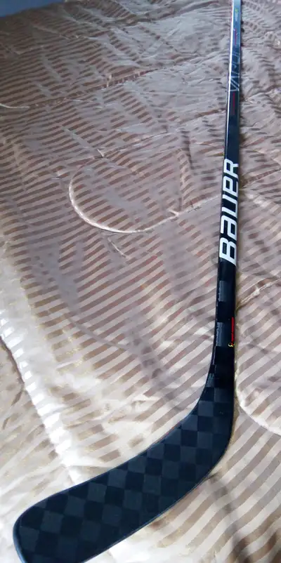 Bauer Vapor Hyperlite Grip Senior Hockey Stick ☆Brand NEW!!!!!!☆, View more