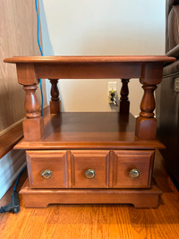Shermag end table with drawer