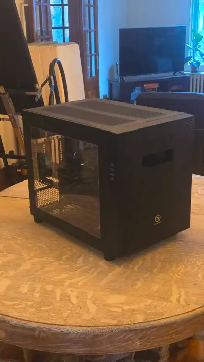 Thermaltake Core X5 Tempered Glass Edition - PC Case, View more