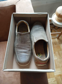 Clarks Mens slip on  shoes, fits 8 or 8.5