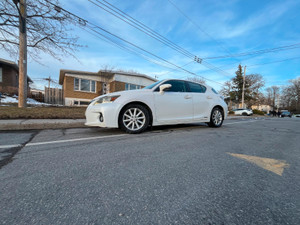2011 Lexus CT 200h -