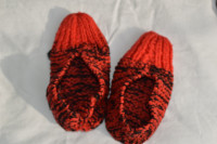 Knitted Slippers - Red & Black