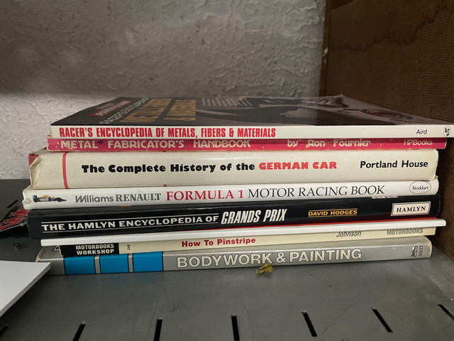 Car Books Car Books Car Books in Textbooks in Comox / Courtenay / Cumberland