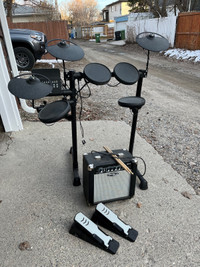 Yahama DTX Electric Drum Kit and Amp