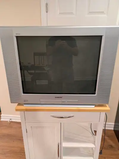 Sony Wega Trinitron KV-27FS120 Flat screen CRT Television , View more