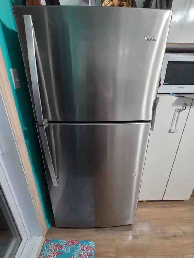 Frigo à vendre in Refrigerators in Sherbrooke - Image 2