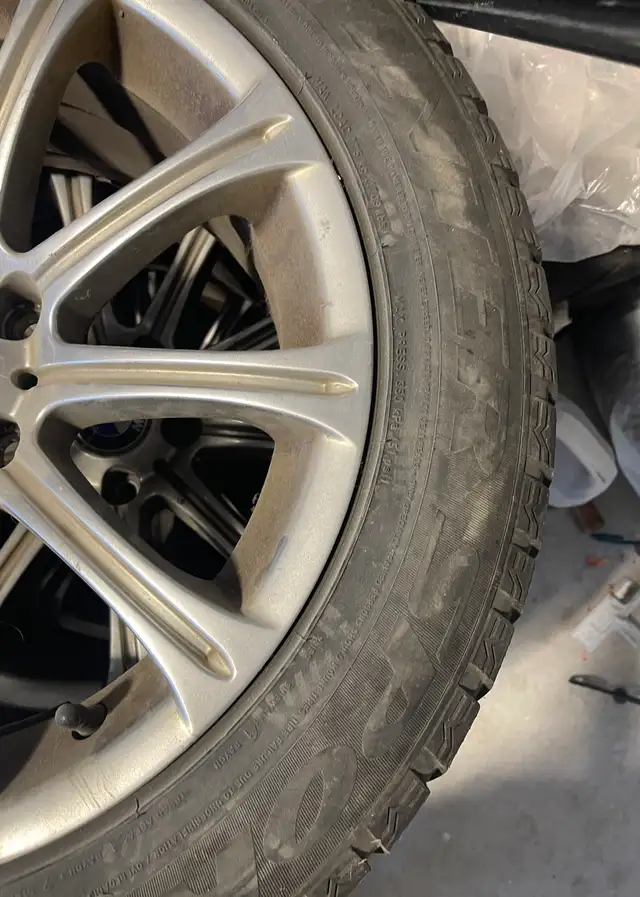 BMW Dunlop Winter Tires 235/55 R17 in Tires & Rims in Barrie - Image 11