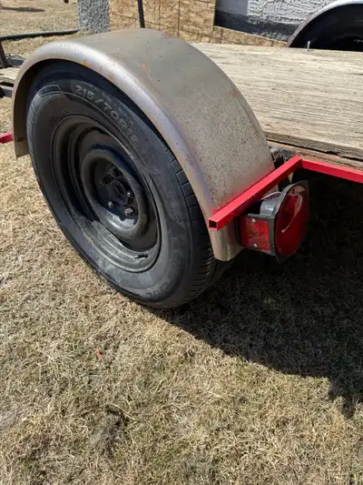 Make offer Utility trailer Was used for hauling motorcycle All lights working