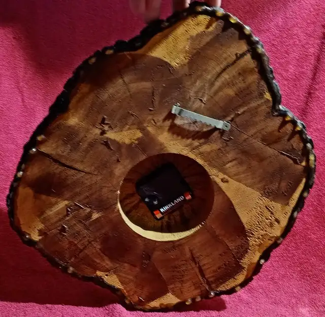 Rustic Wood Slice Clock527121977652684802