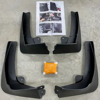 Compatible avec la plupart des véhicules automobiles, VUS, camions, etc.. Plastique ABS noir de haut...