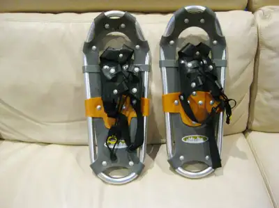 New Kids Sized Powder Ridge Aluminum Snowshoes 18.5" x 7.25", View more