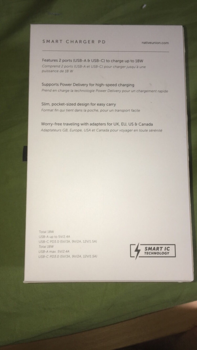 Native Union Smart Charger PD 18W in General Electronics in City of Montréal - Image 4