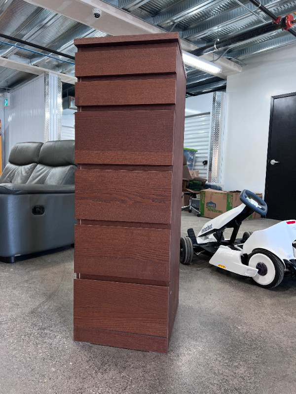 solid wood cabinet with 6 drawers in Dressers & Wardrobes in City of Toronto