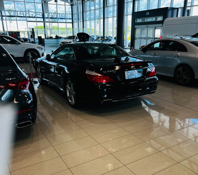 2013 Mercedes Benz SL550 in Cars & Trucks in Markham / York Region - Image 2